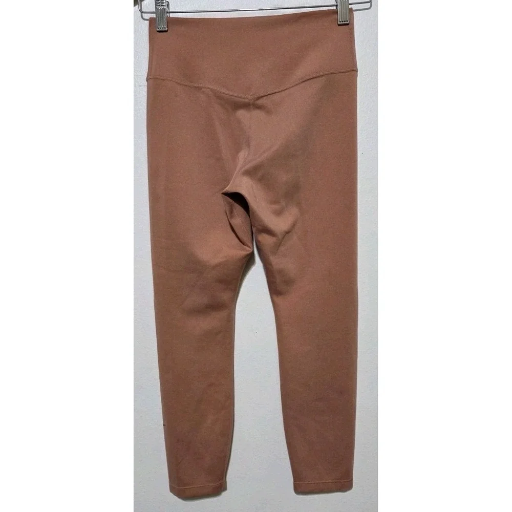 Nike One Dri-Fit Women S Dusty Peach Mid-Rise Crop Leggings Yoga Active Pant EUC